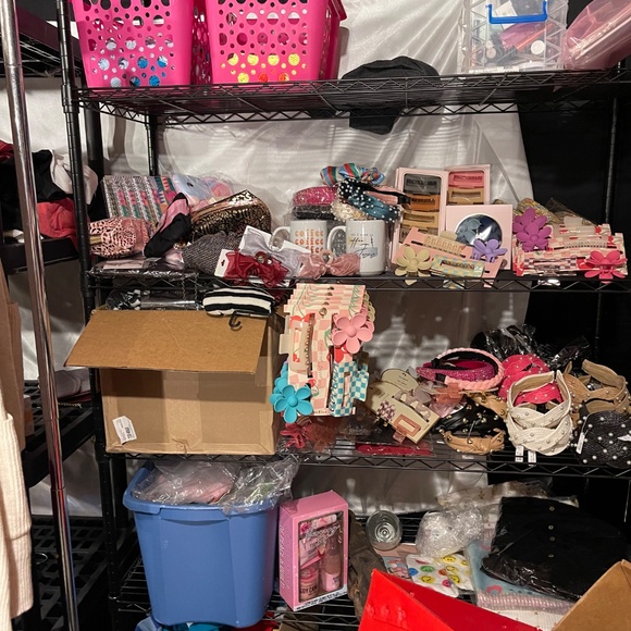 QUICK LISTING CHECK OUT MY PHOTOS AND VIDEOS - Picture 4 of 5